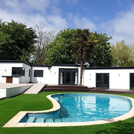 Tranquil & Unique Villa On The Uk'S Sunniest Place Ratton Exterior foto