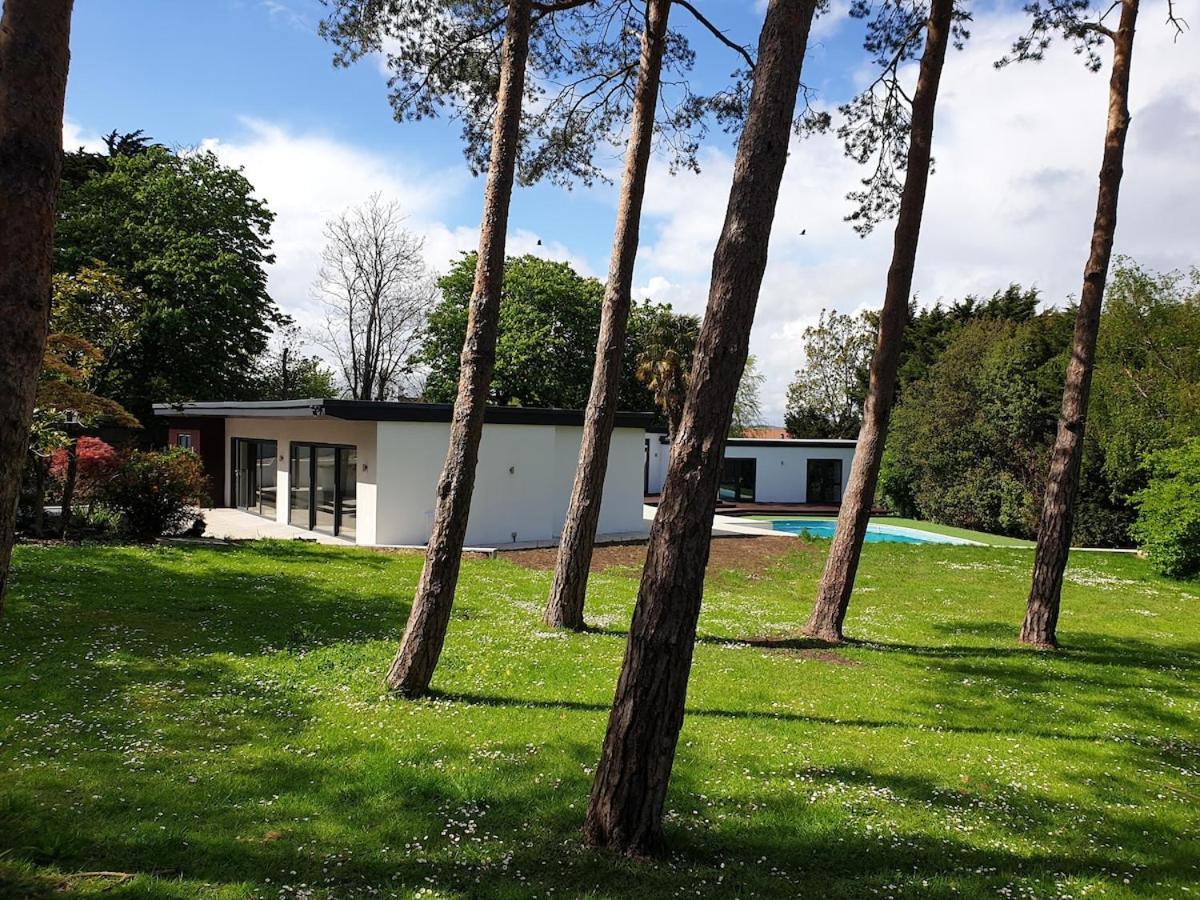 Tranquil & Unique Villa On The Uk'S Sunniest Place Ratton Exterior foto