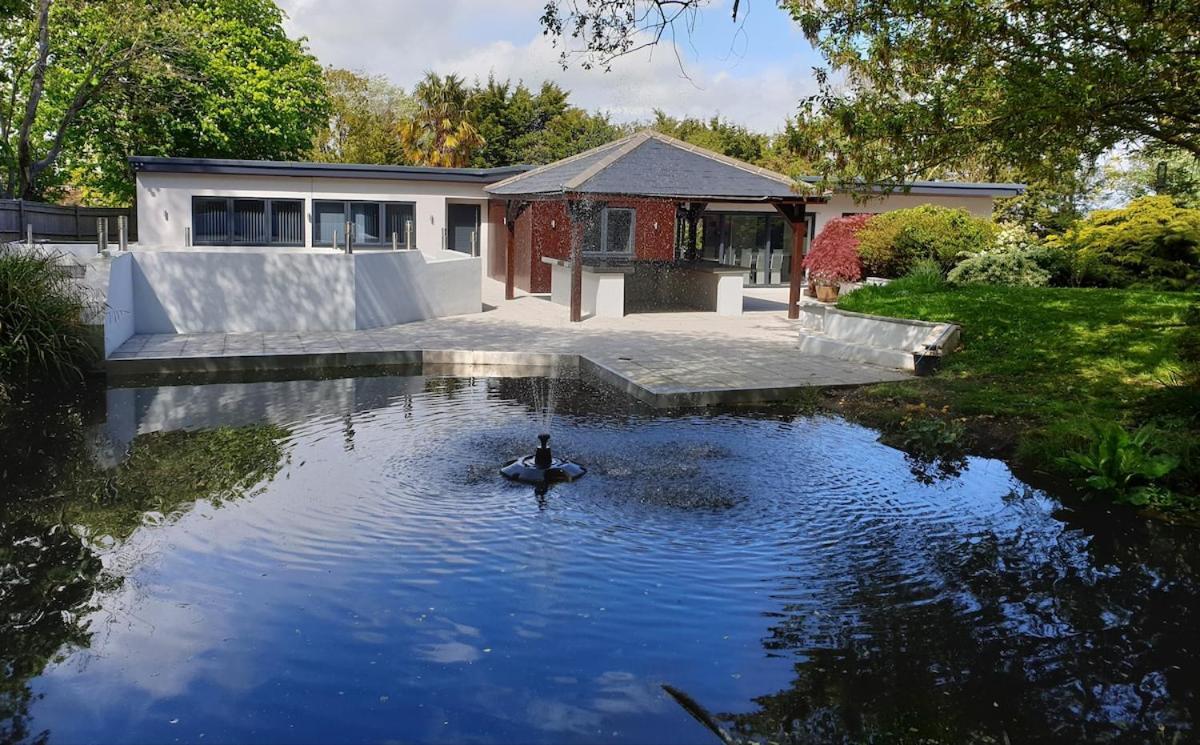 Tranquil & Unique Villa On The Uk'S Sunniest Place Ratton Exterior foto