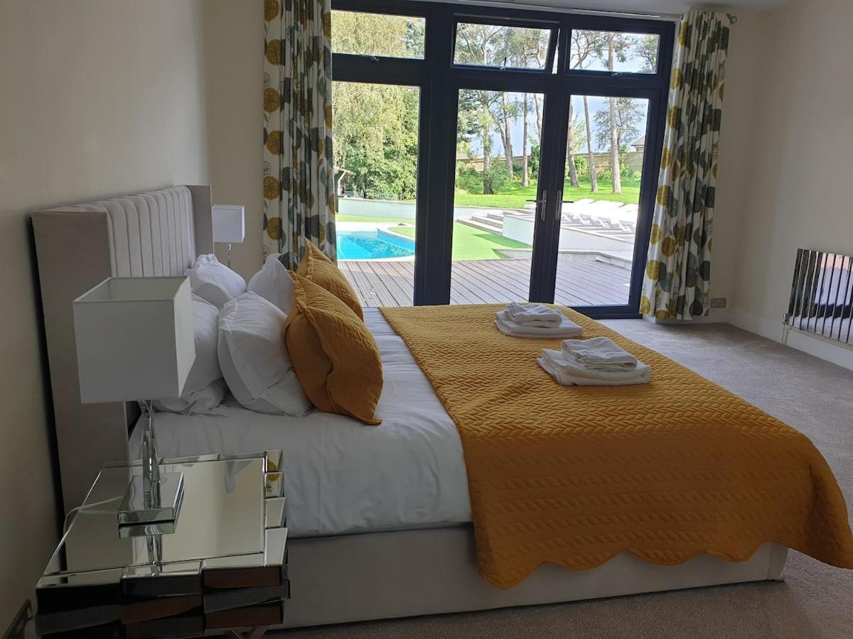 Tranquil & Unique Villa On The Uk'S Sunniest Place Ratton Exterior foto