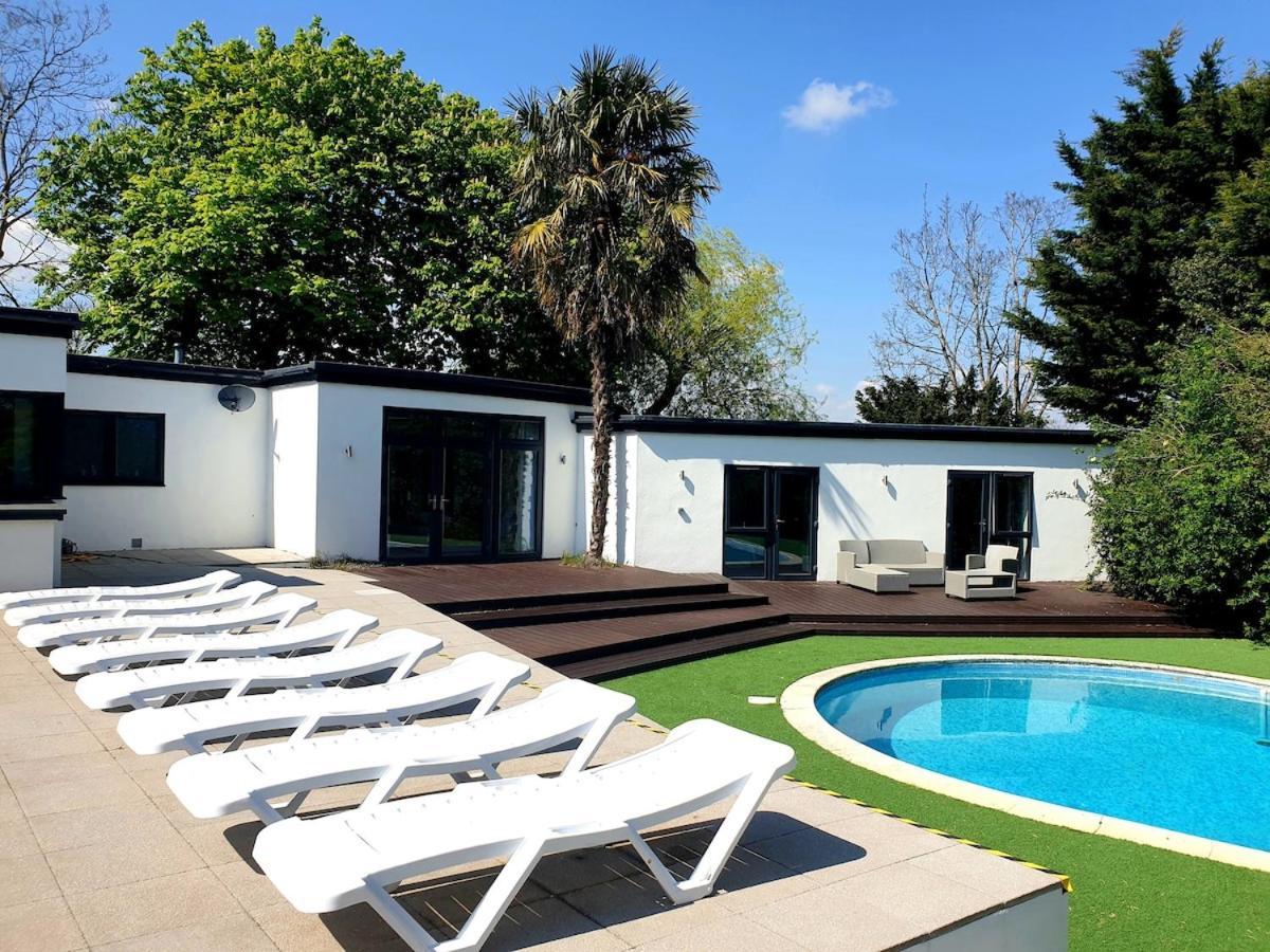 Tranquil & Unique Villa On The Uk'S Sunniest Place Ratton Exterior foto