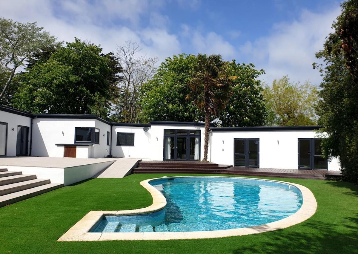 Tranquil & Unique Villa On The Uk'S Sunniest Place Ratton Exterior foto